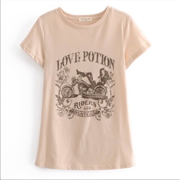 Vintage Cream Love Potion Riders & Hunters T-Shirt - Picture 4 of 4